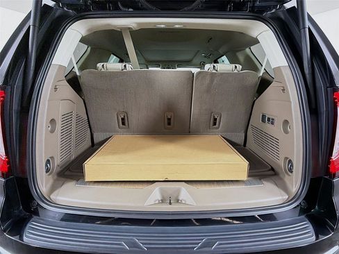 Used 2021 GMC Yukon Denali w/ Denali Ultimate Package image 29