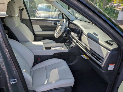 Used 2026 Hyundai Santa Fe SEL AWD/4WD image 8