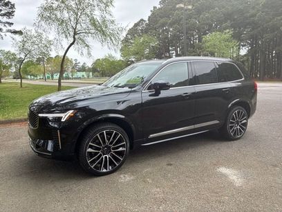 New 2026 Volvo XC90 B6 Plus w/ Protection Package Premier