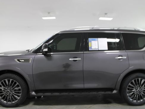 Used 2024 INFINITI QX80 Premium Select w/ Cargo Package AWD/4WD image 6