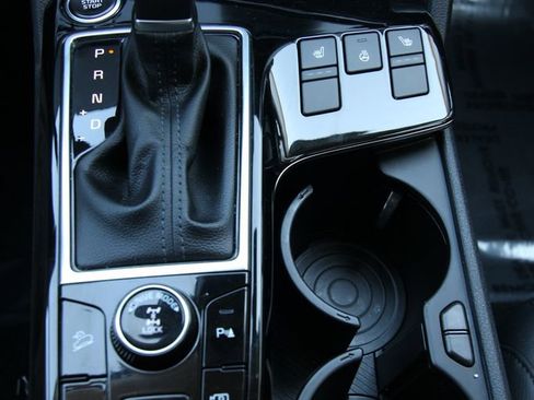 Used 2023 Kia Sportage EX image 25