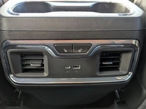 Used 2025 GMC Sierra 1500 Denali Ultimate image 10