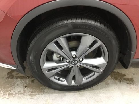 Used 2024 Nissan Murano Platinum image 4