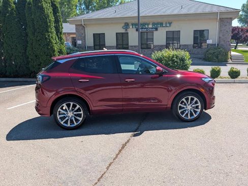 Used 2024 Buick Encore GX Avenir w/ Avenir Technology Package AWD/4WD image 6