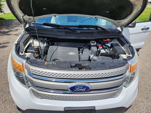 Used 2014 Ford Explorer 4WD image 16