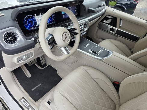 Used 2025 Mercedes-Benz G 580 w/ EQ Technology image 10