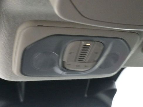 Used 2024 RAM ProMaster 2500 w/ Convenience Group image 20