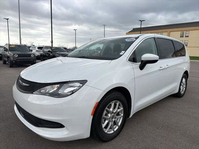 Certified 2023 Chrysler Voyager LX