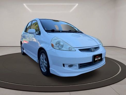 Used 2007 Honda Fit Sport image 2