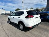 Used 2018 Nissan Rogue S image 5