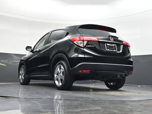 Used 2021 Honda HR-V LX image 35