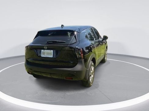 Used 2026 Nissan Kicks S FWD image 8