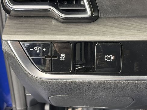 Certified 2024 Kia Sportage X-Line image 27