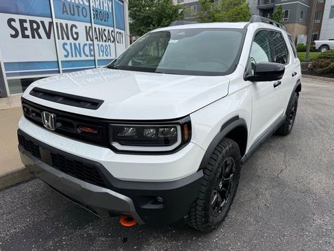 New 2026 Honda Passport TrailSport Elite image 3