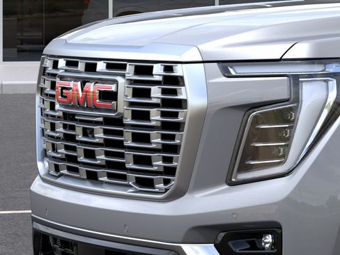 New 2026 GMC Yukon XL Denali w/ Denali Reserve Package AWD/4WD image 13