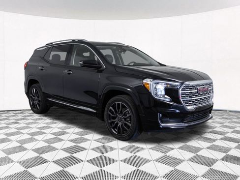 Certified 2023 GMC Terrain Denali w/ Black Diamond Edition AWD/4WD image 19