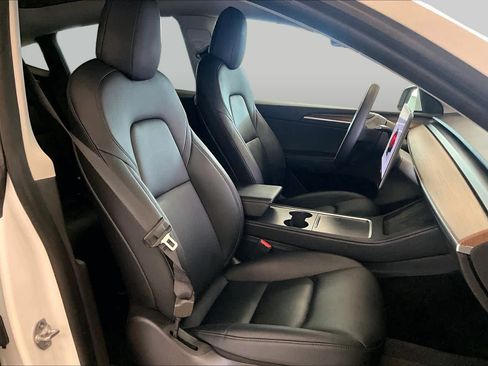 Used 2022 Tesla Model Y Performance AWD/4WD image 8