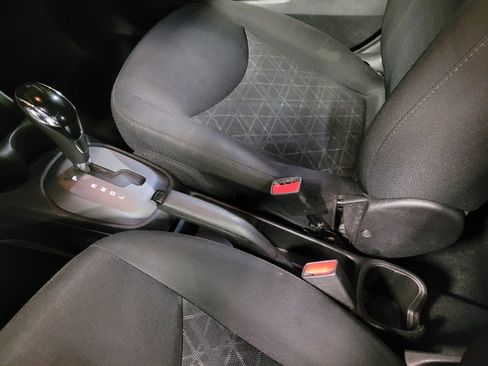 Used 2021 Chevrolet Spark LT FWD image 26