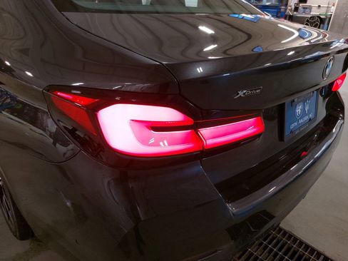 Used 2023 BMW 540i xDrive w/ M Sport Package image 36