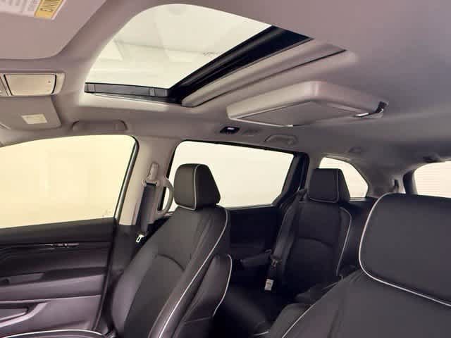New 2026 Honda Odyssey Elite image 37