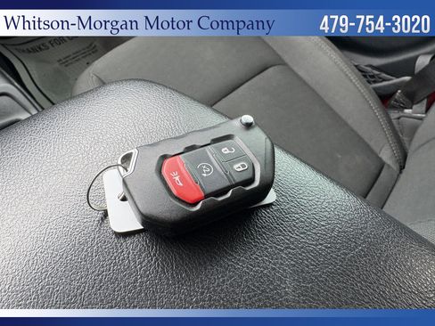 Used 2020 Jeep Wrangler Unlimited Sport AWD/4WD image 19
