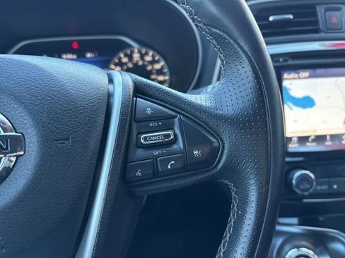 Used 2017 Nissan Maxima Platinum image 16