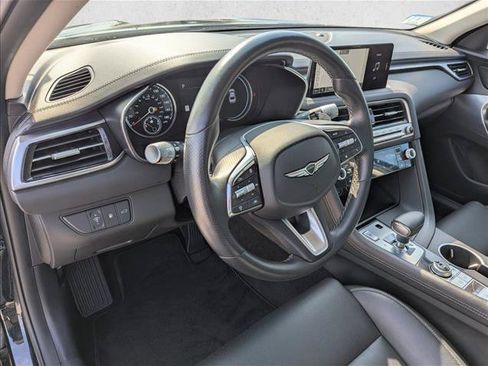 Used 2025 Genesis G70 2.5T AWD/4WD image 12