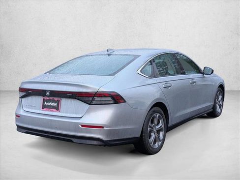 Used 2024 Honda Accord EX image 5