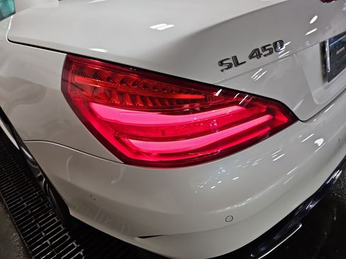 Used 2018 Mercedes-Benz SL 450 image 29