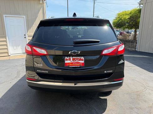 Used 2018 Chevrolet Equinox Premier w/ LPO, Cargo Package FWD image 12