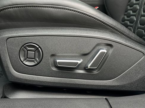 Used 2025 Audi RS 6 performance image 63