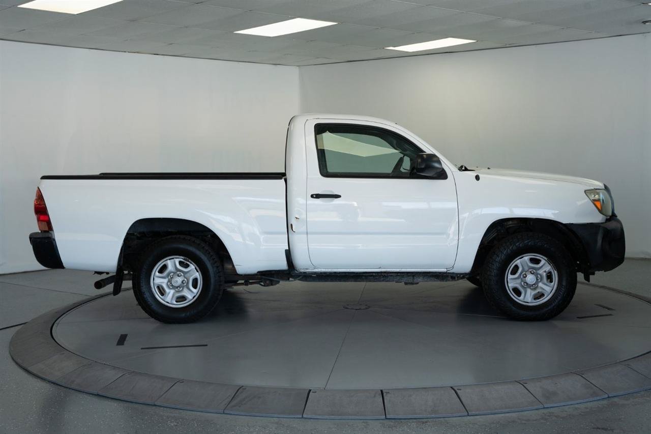 Used 2013 Toyota Tacoma 2WD Regular Cab image 8