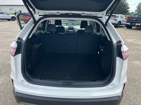 Used 2024 Ford Edge Titanium AWD/4WD image 20