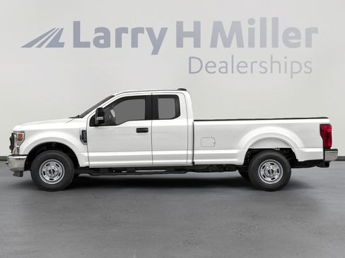 Used 2020 Ford F250 XL w/ Power Equipment Group AWD/4WD image 3
