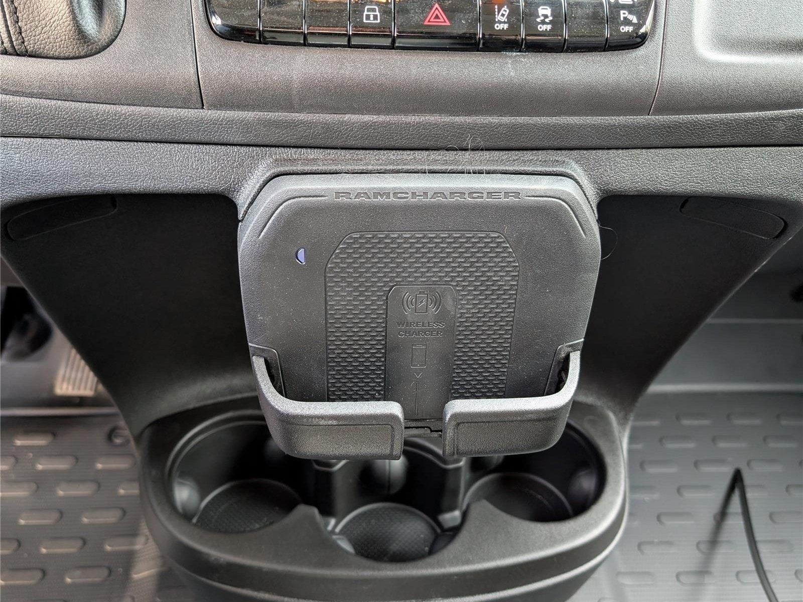 New 2026 RAM ProMaster 2500 w/ Premium Convenience Group FWD image 19