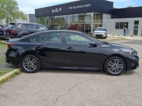 Certified 2023 Kia Forte GT-Line w/ GT-Line Premium Package FWD image 7
