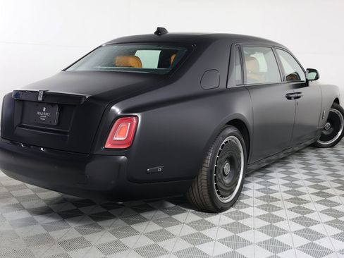 Certified 2024 Rolls-Royce Phantom Extended Wheelbase w/ The Phantom Package image 7