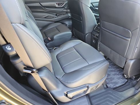 New 2026 Subaru Ascent Limited AWD/4WD image 14