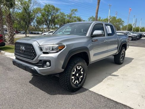 Used 2019 Toyota Tacoma TRD Off-Road RWD image 8