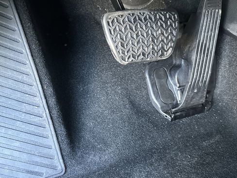 New 2025 Toyota Crown Signia image 20