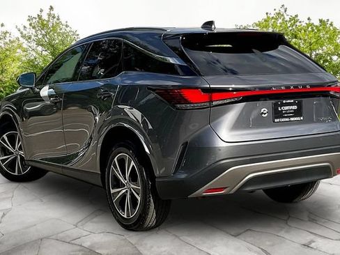 Certified 2023 Lexus RX 350 Premium w/ Cold Area Package AWD/4WD image 4
