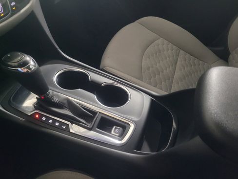 Used 2021 Chevrolet Equinox LS w/ LS Convenience Package FWD image 26