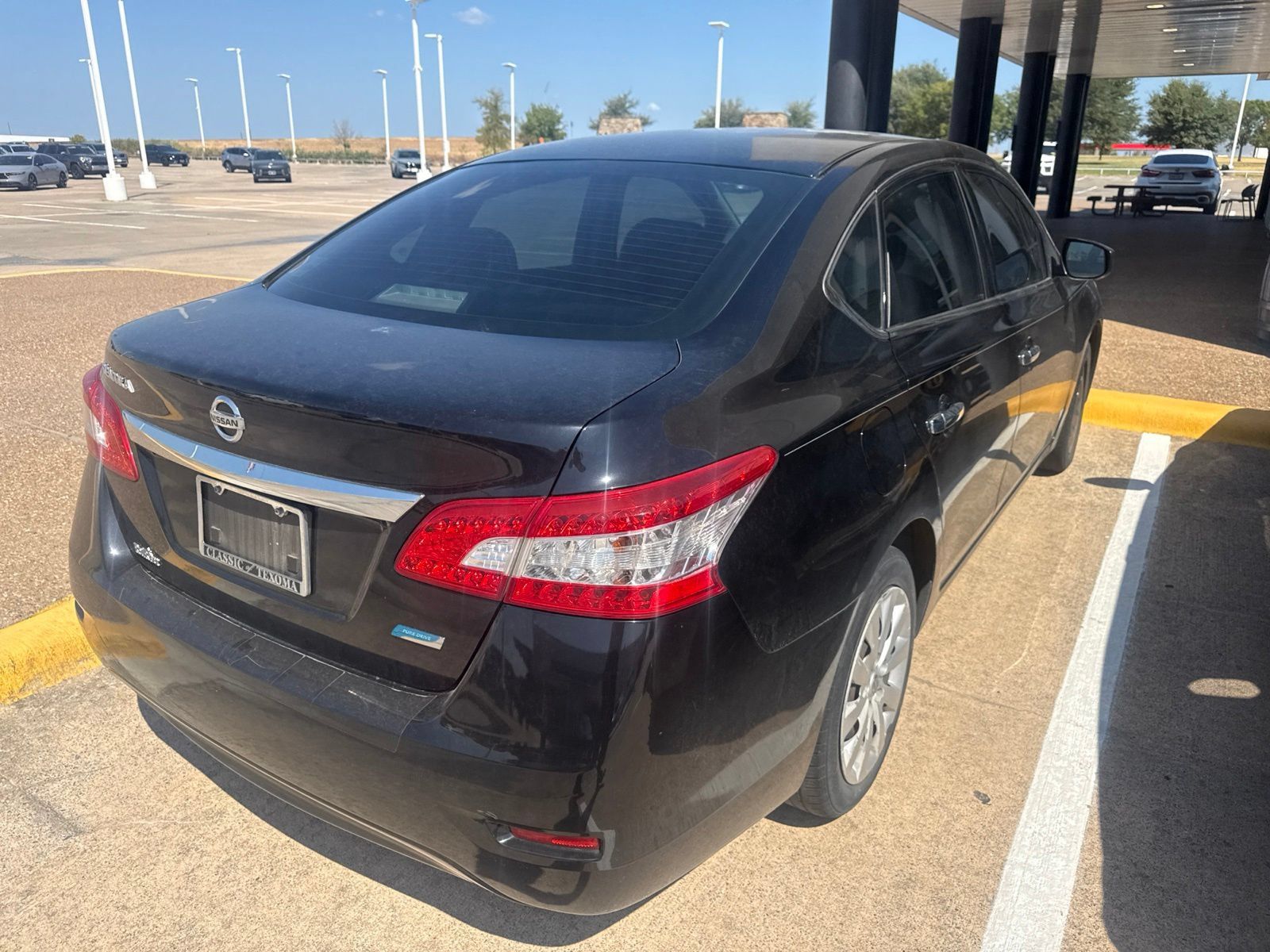 Used 2014 Nissan Sentra S FWD image 7