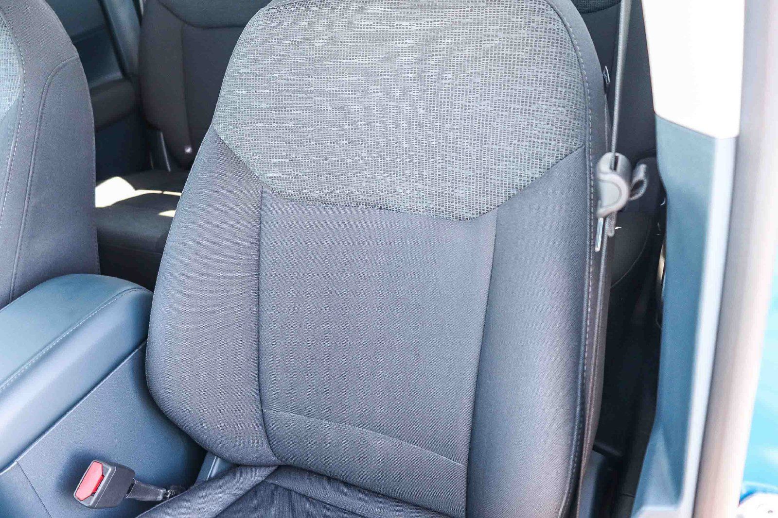 Certified 2025 Ford Maverick XL FWD image 26