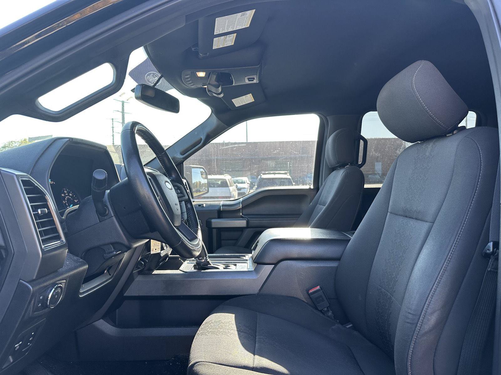 Used 2018 Ford F150 XLT w/ Equipment Group 302A Luxury AWD/4WD image 11