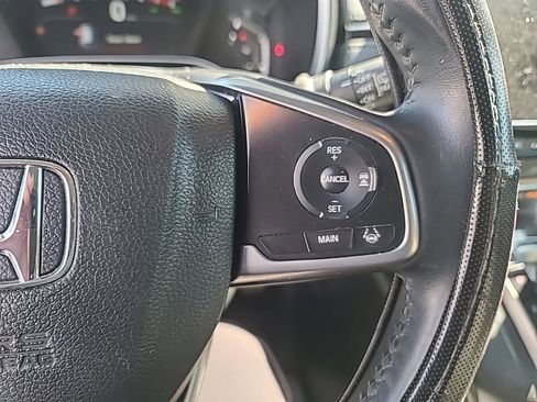 Used 2018 Honda CR-V Touring image 15