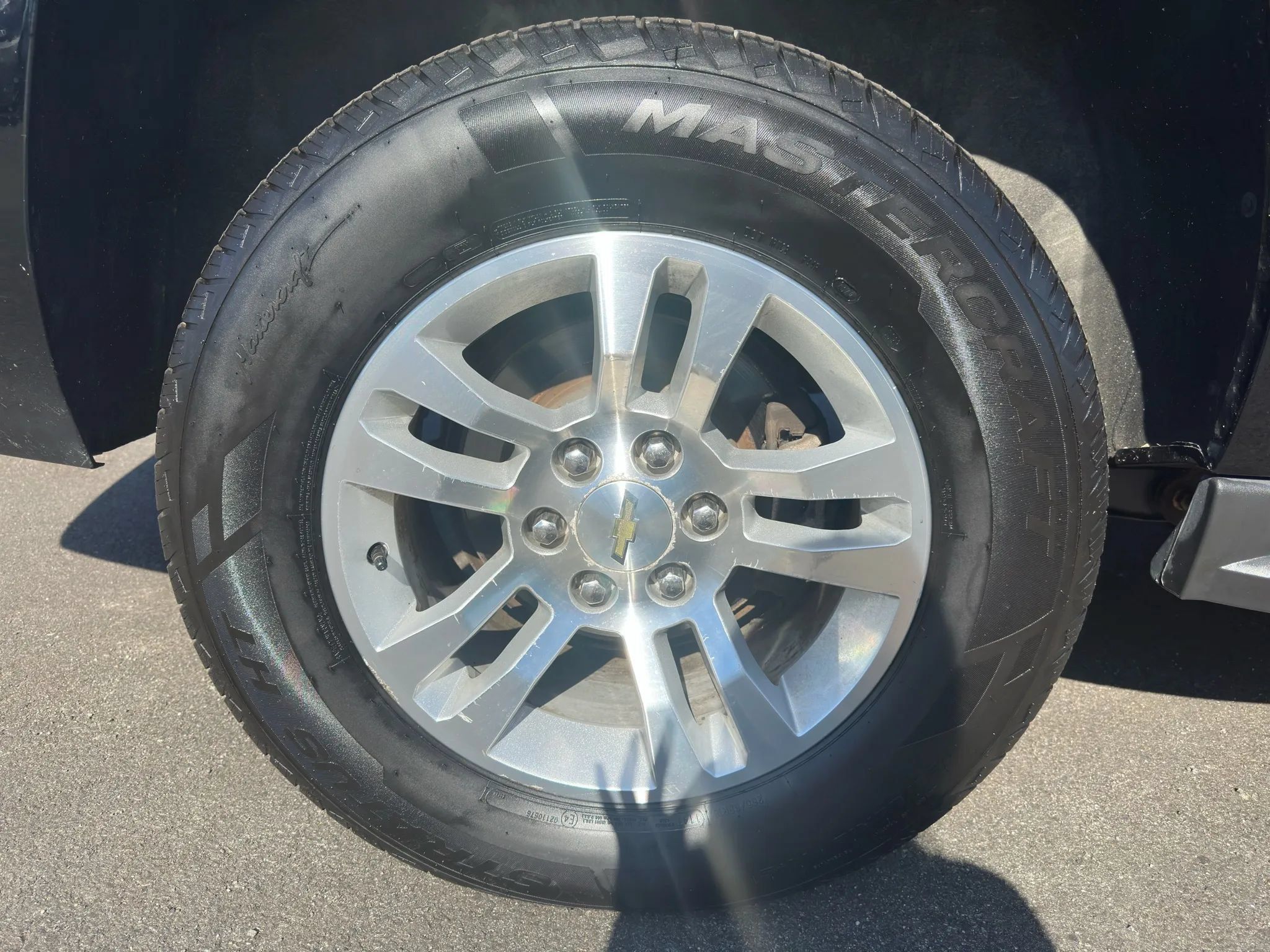 Used 2019 Chevrolet Suburban LT AWD/4WD image 24