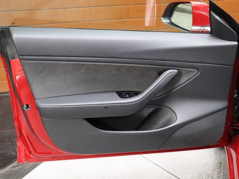 Used 2020 Tesla Model 3 Long Range image 21