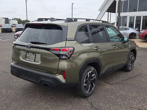 New 2026 Subaru Forester Premium AWD/4WD image 4