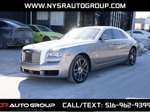 Used 2018 Rolls-Royce Ghost image 1